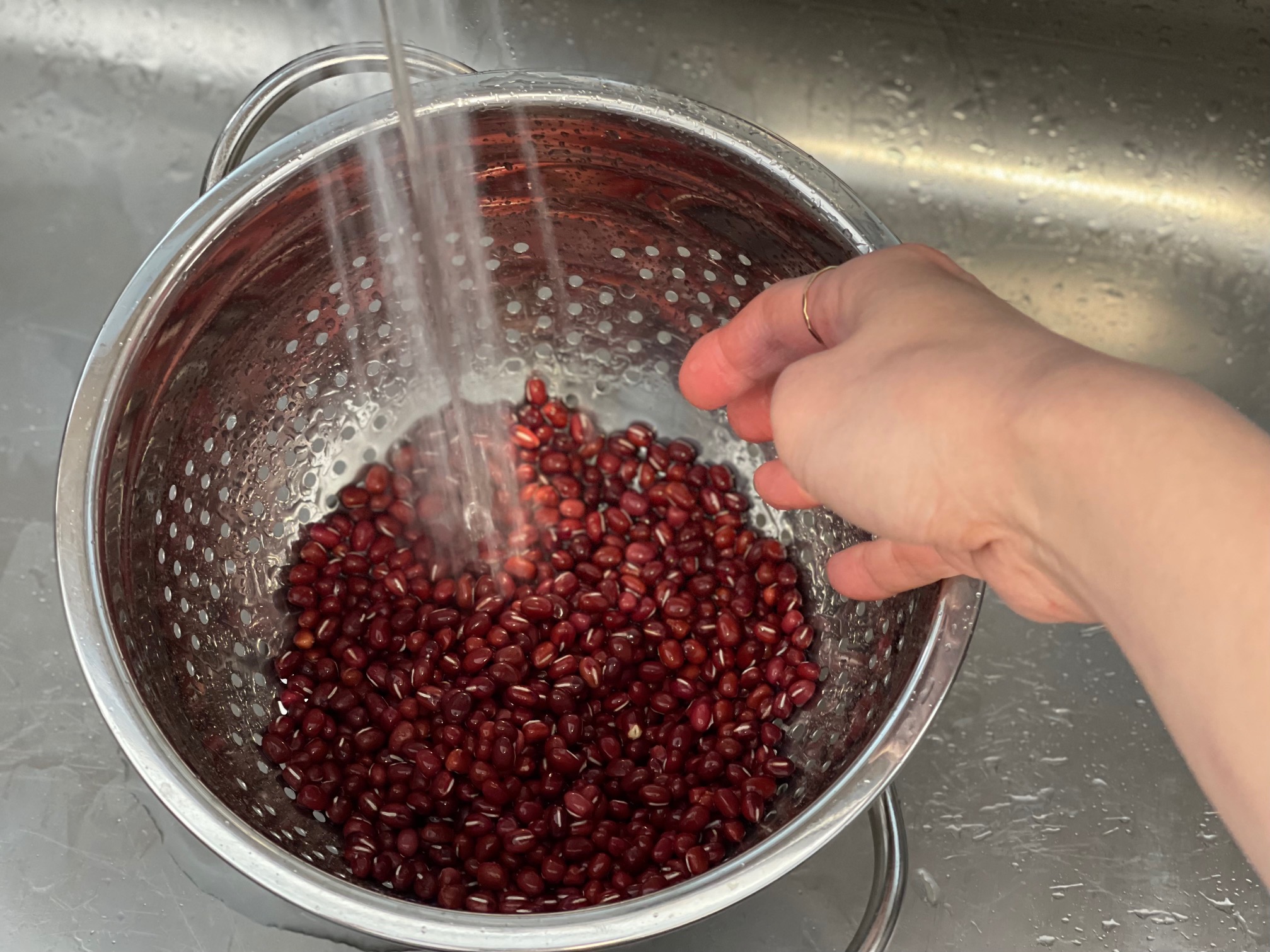 How to Make Tsubu An (つぶあん) / Chunky Red Bean Paste - Kitsune